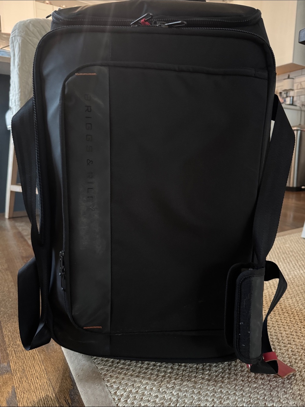 Briggs & Riley Black Men’s Travel Duffel with Shoulder Strap